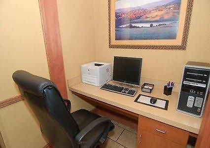 Sleep Inn & Suites توبيلو المظهر الخارجي الصورة
